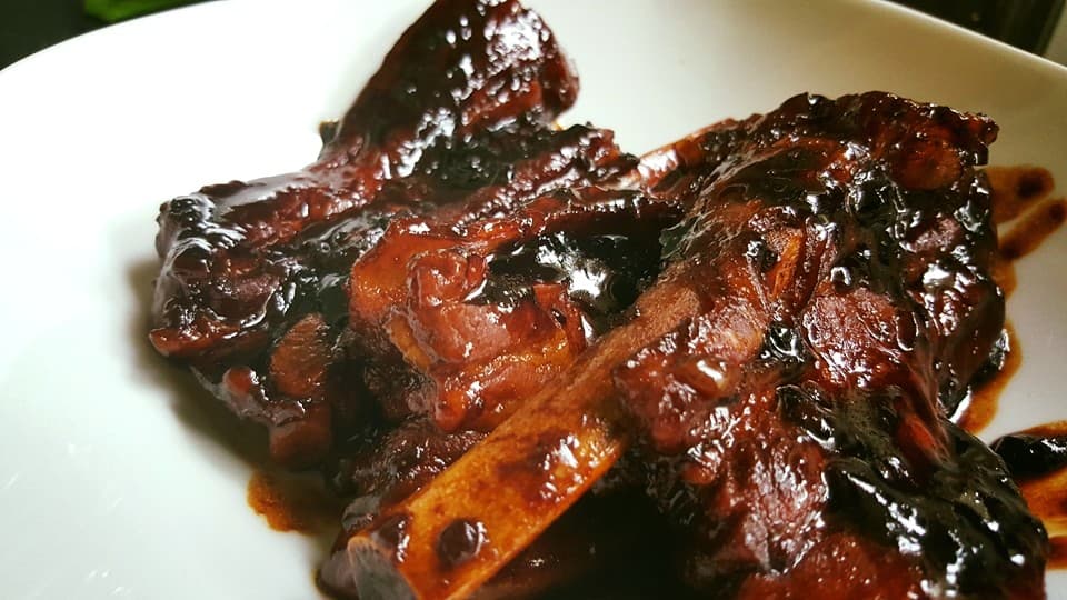 Braised Pork in Bone and Chicken Thigh