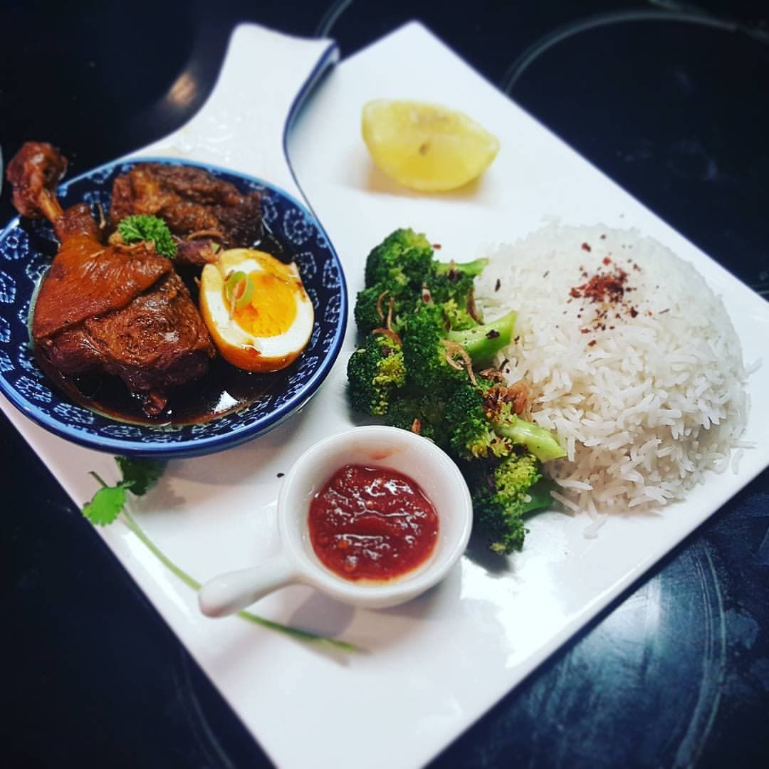 Braised Meat, Tofu or Eggs