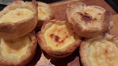 Portugese Egg Tarts (Pasteis de Nata)