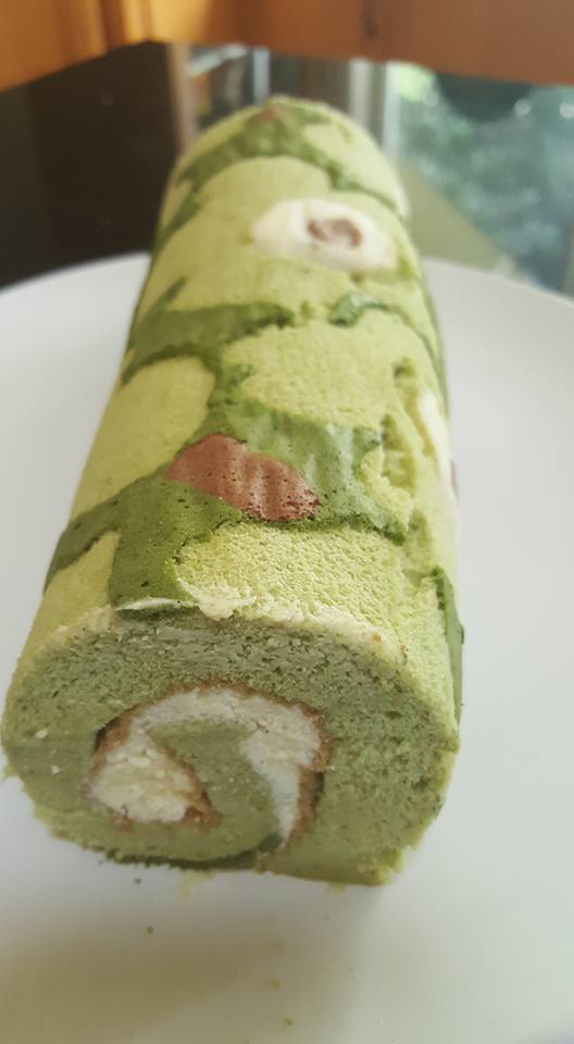 Flower Art Swiss Roll