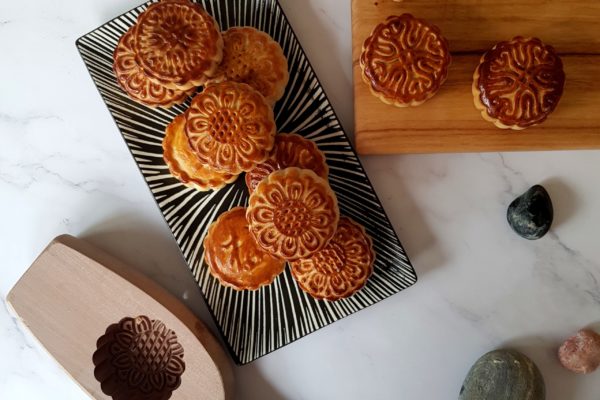 traditional mooncake