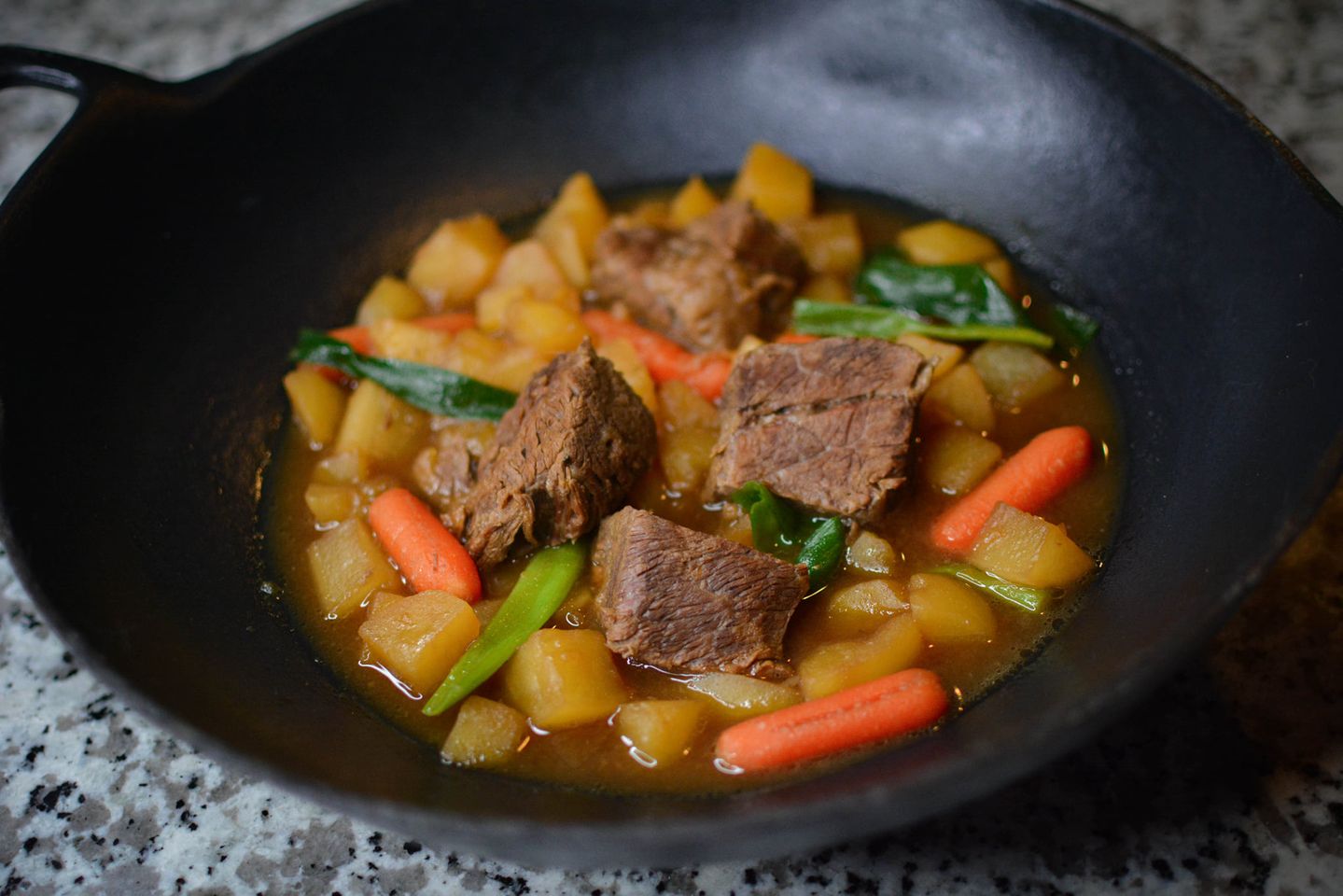 Galbijjim (Korean Braised Short Ribs) – Sarah Lim